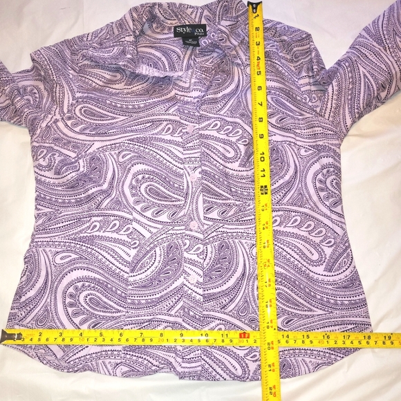 Style & Co Petite: Purple Paisley 3/4 Sleeve, Deep-Cut Button-Down Top, Size 8P - Picture 12 of 16